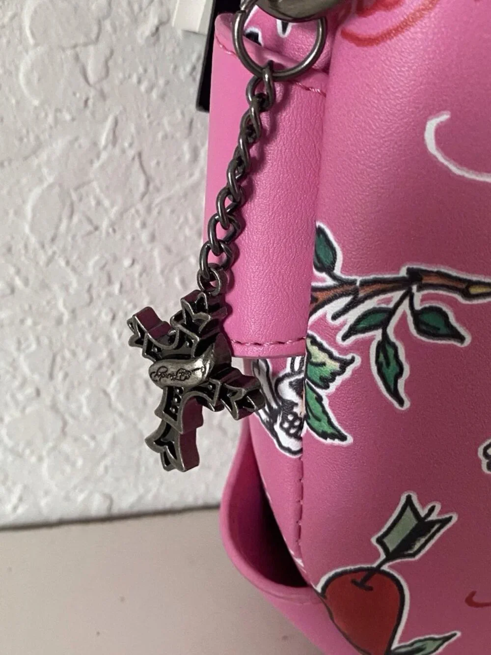 Ed Hardy Pink Hobo Shoulder Bag Studded Heart Rose Skull Cross Charms NEW‎